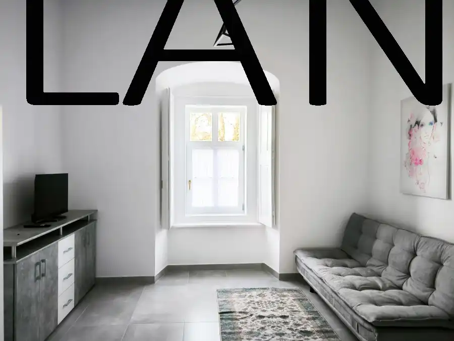 Albérlet, kiadó téglalakás, Paks