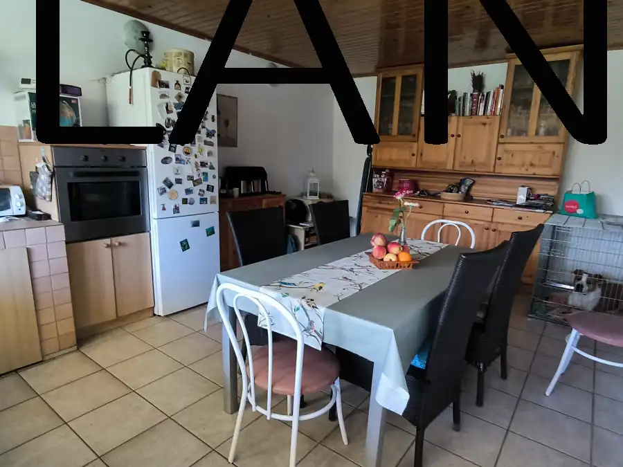 eladó családi ház, Paks