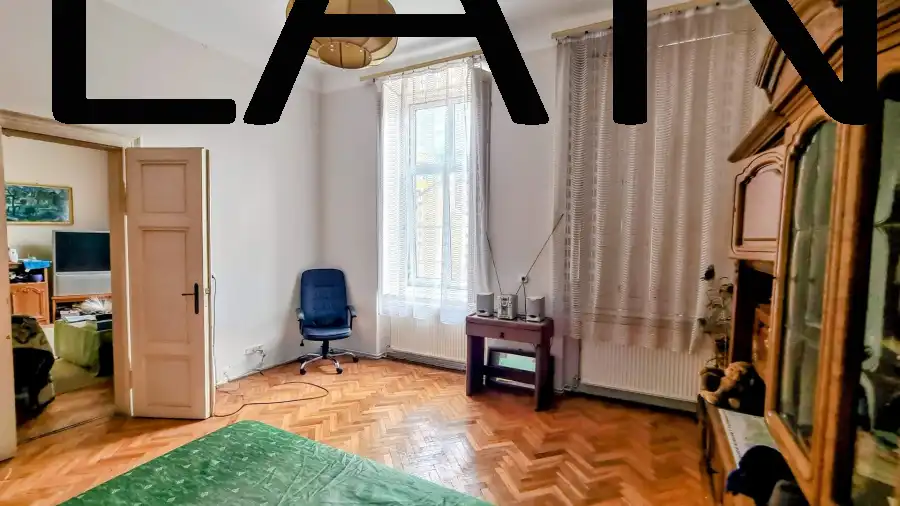 eladó családi ház, Paks