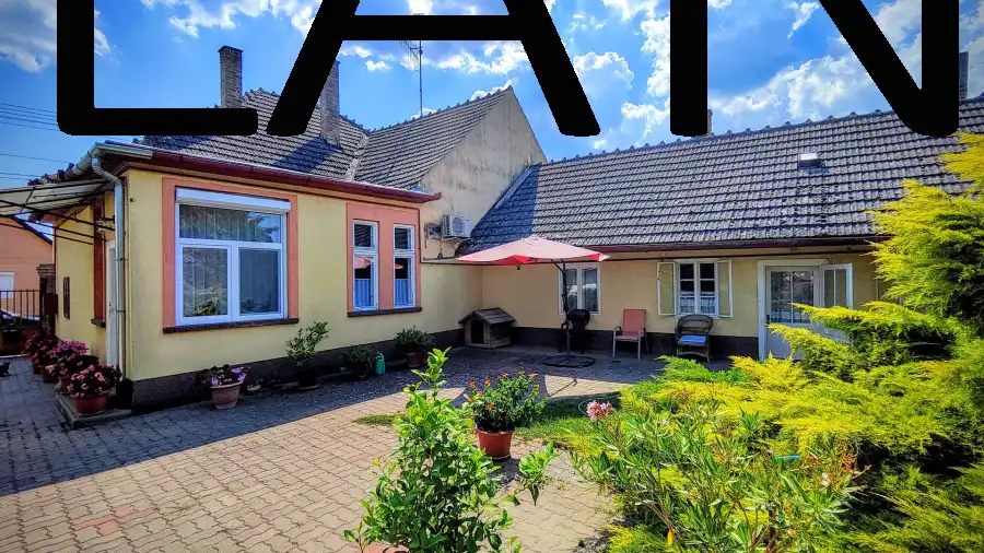 eladó családi ház, Tolna