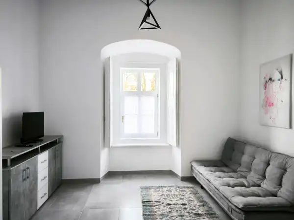 Kiadó téglalakás, Paks 1 szoba 40 m² 200 E Ft/hó